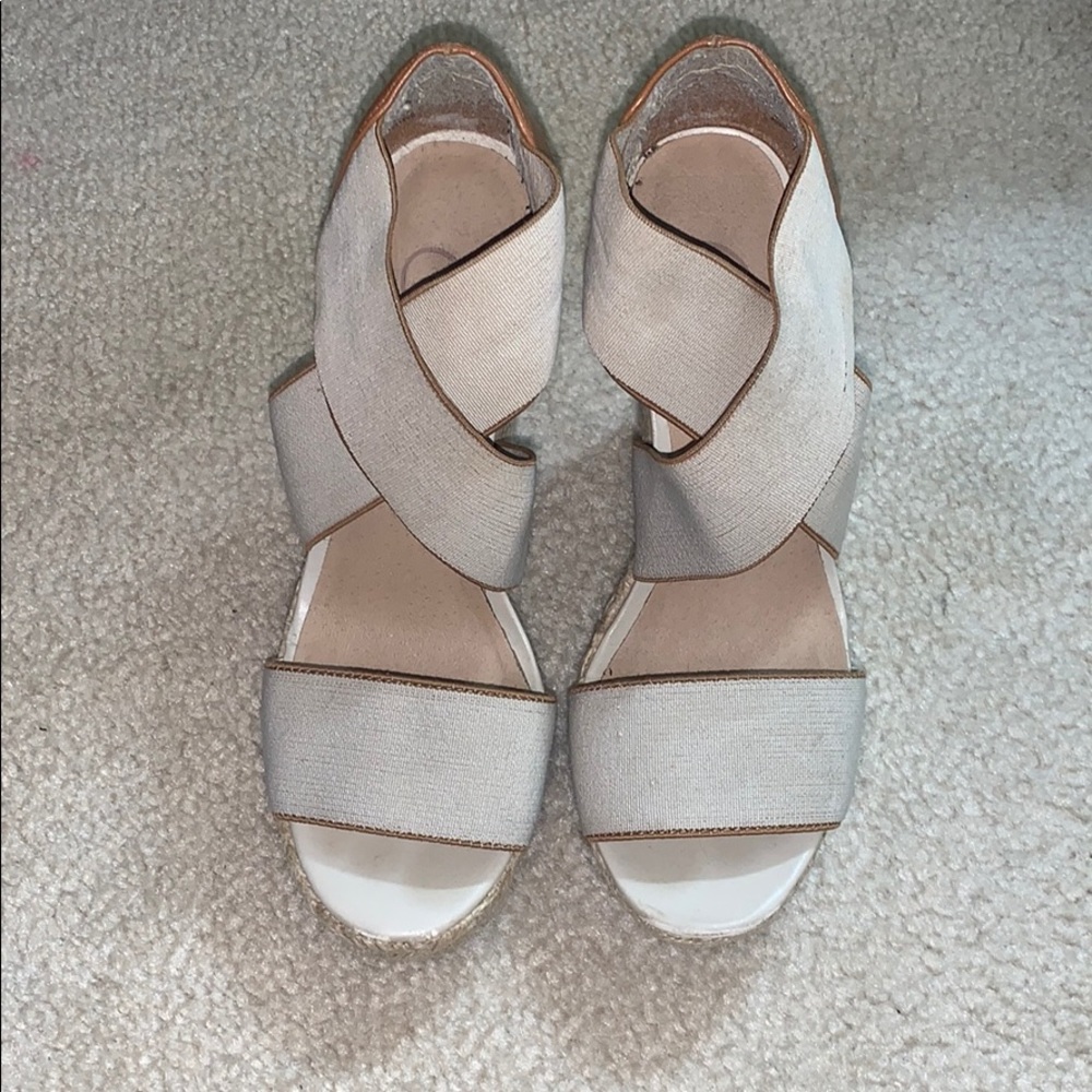 Candie’s bandage wedges